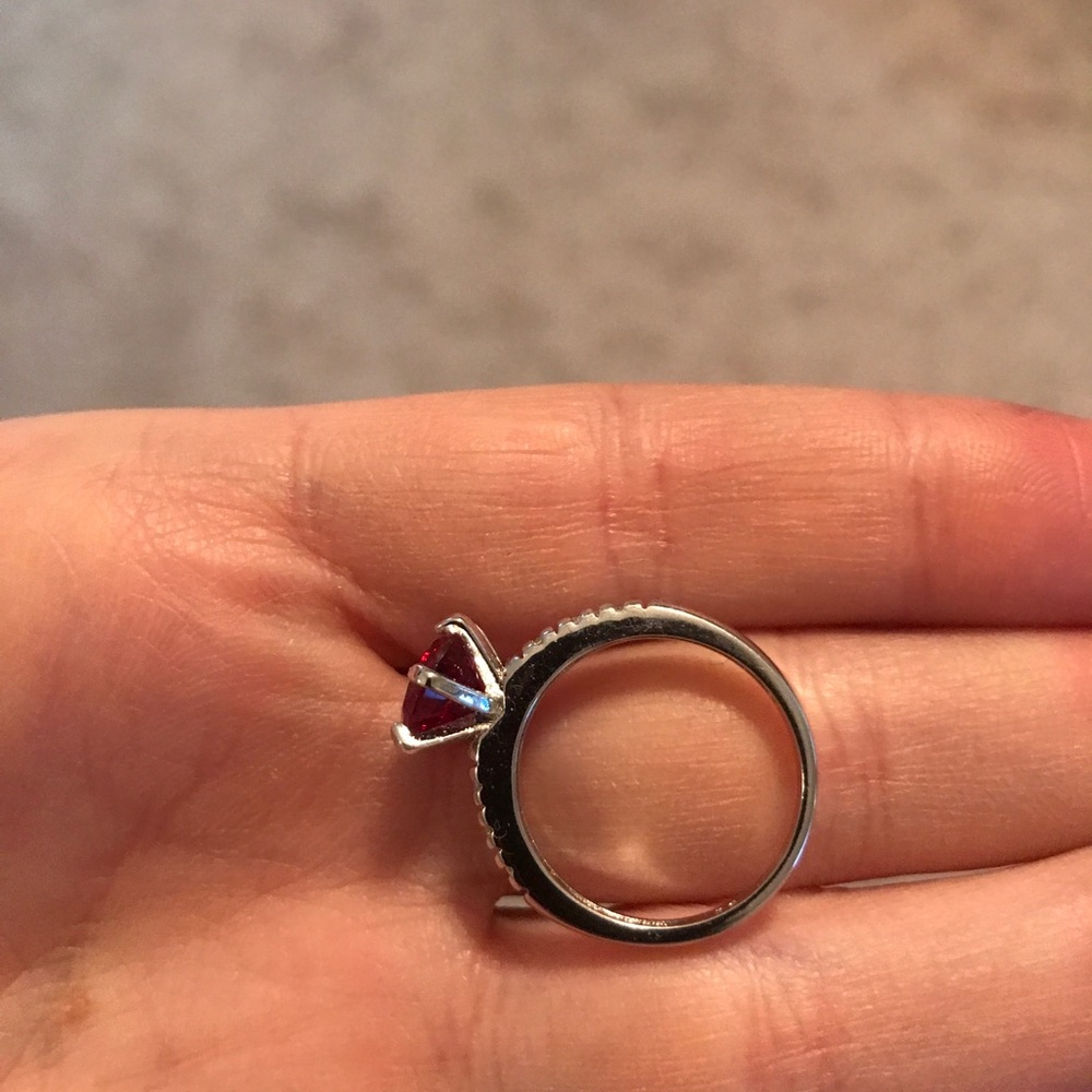 Ruby red ring - Picture 5 of 5